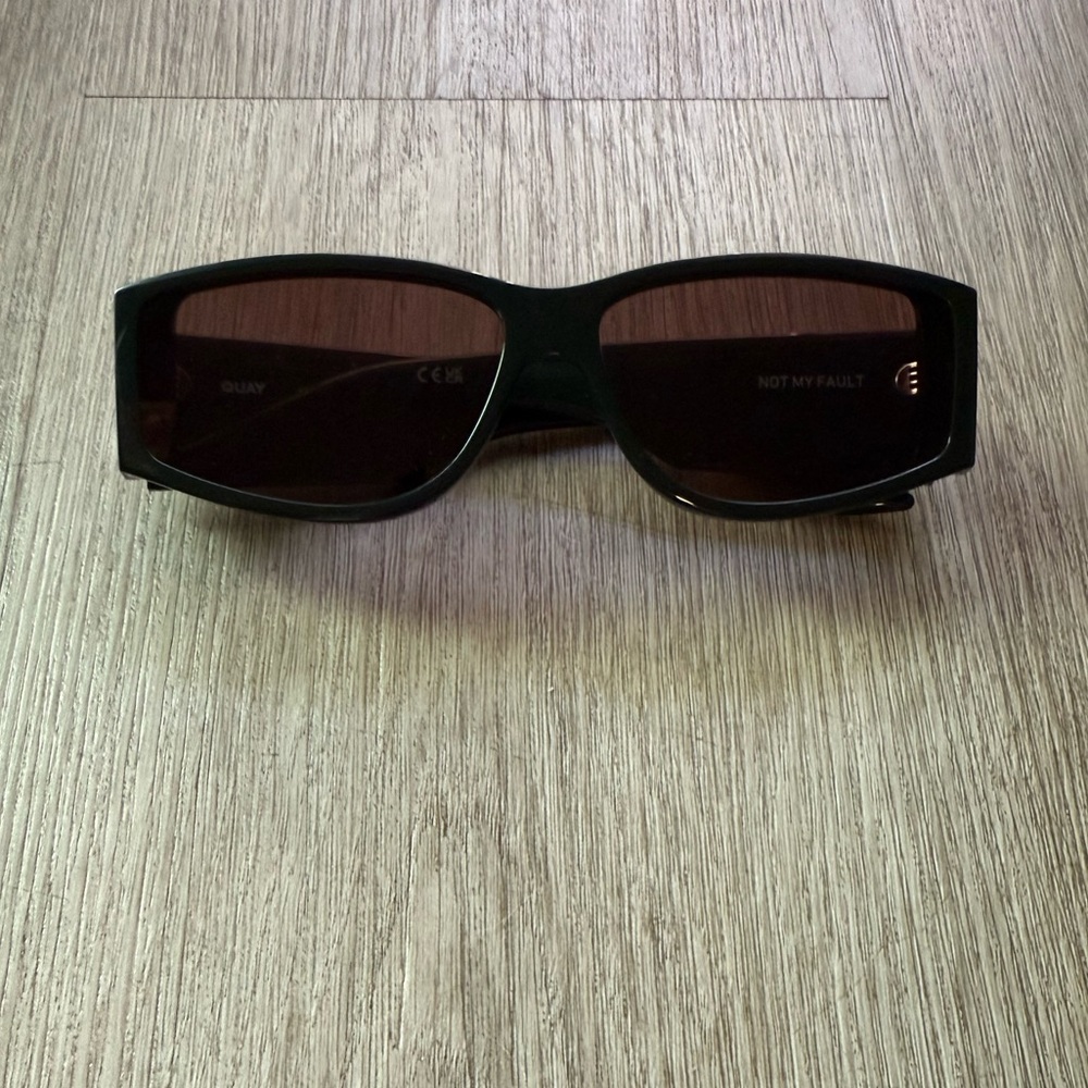 quay australia not my fault green narrow square retro y2k sunglasses eyewear NEW
